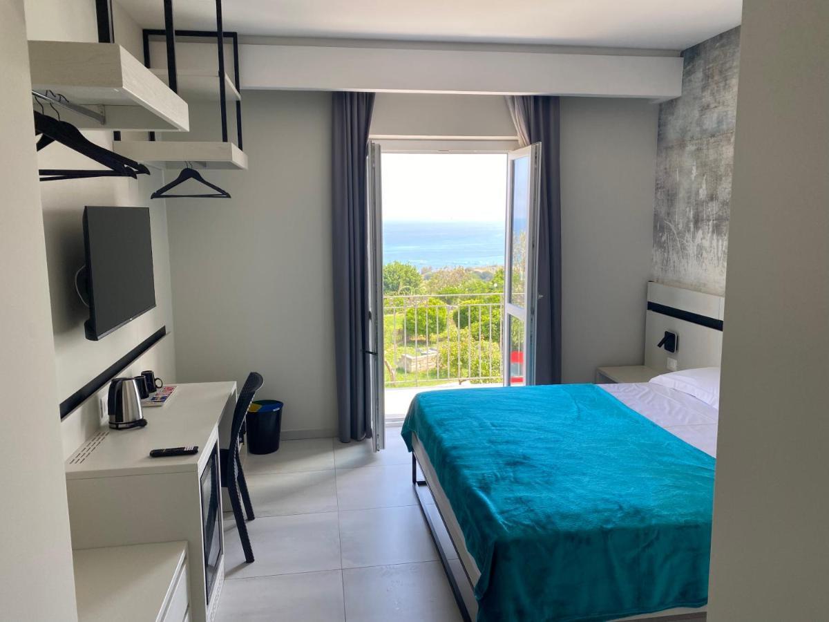 Aether Suites Tropea - Free Private Parking Zewnętrze zdjęcie